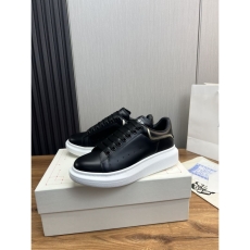 Alexander Mcqueen Low Shoes